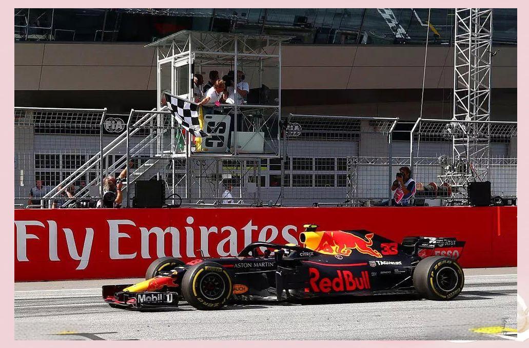 哈斯车队轻取迈凯伦，维斯塔潘刷新纪录