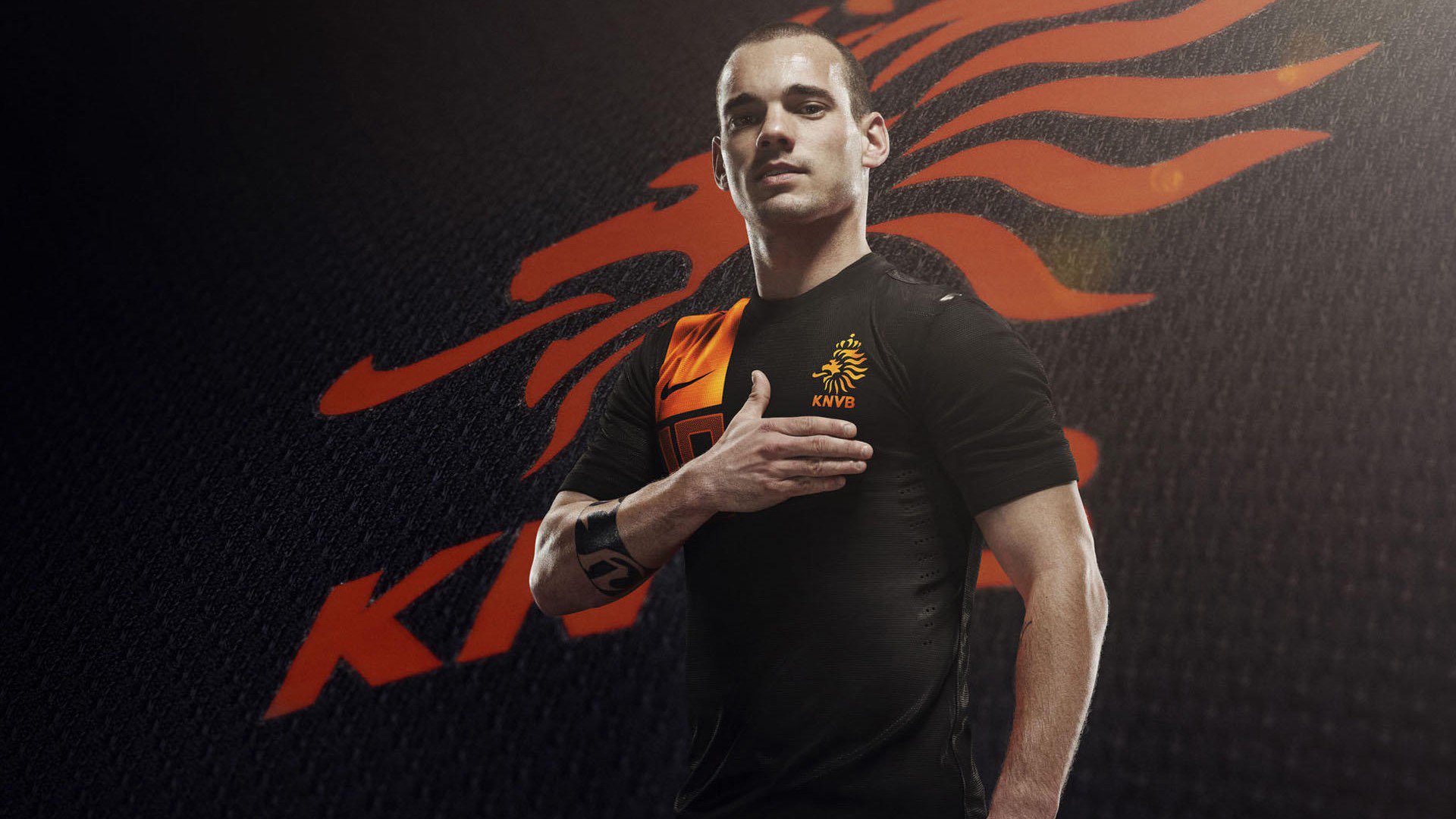 赛道与球场,当F1年度争冠之夜遇见恩比德的自我证明