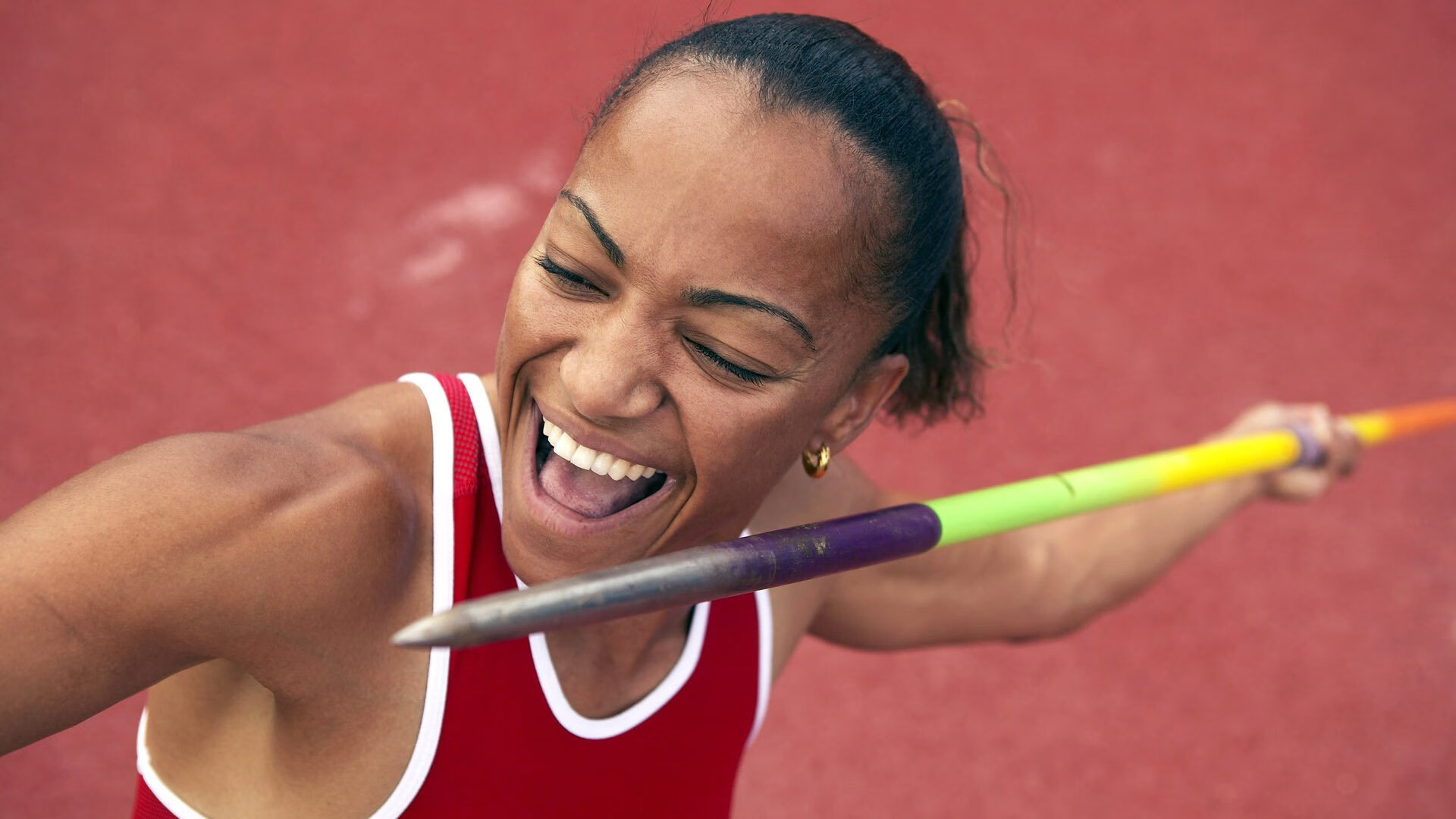 决胜局的东方智慧与总决赛的孤胆英雄,当伊朗足球遇见NBA传奇