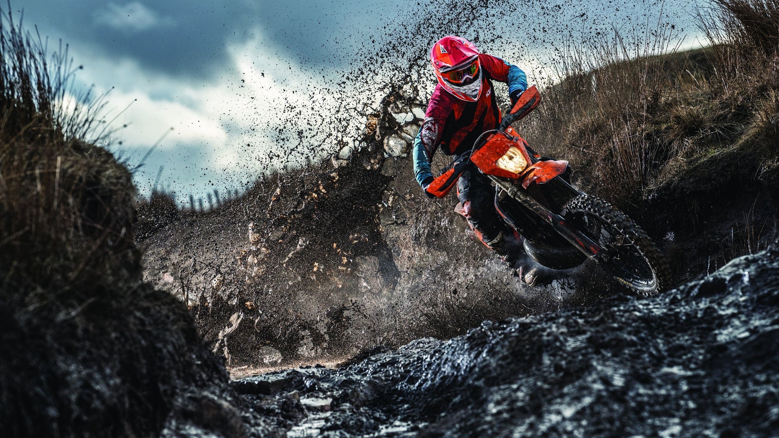 当足球的浪漫撞上理性的高墙,里昂加时赛里的永恒寓言